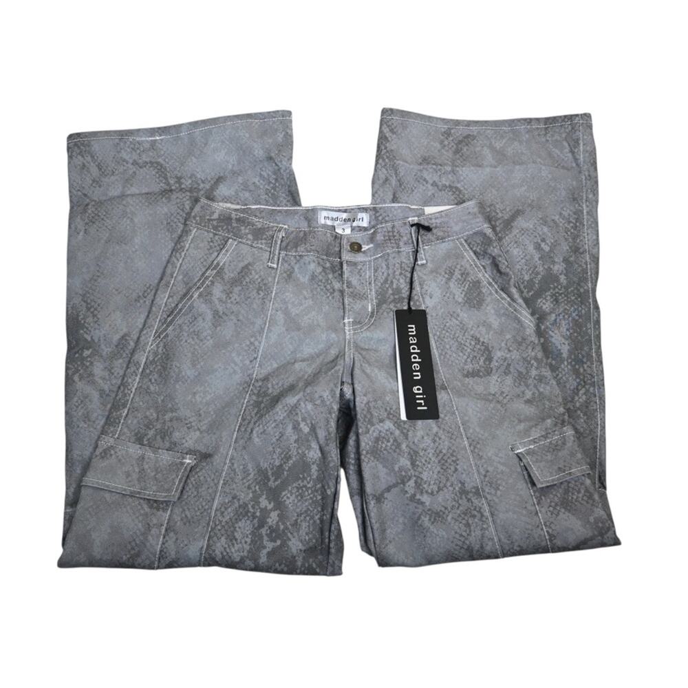 Madden Girl Womens 3 Loose Fit Snake Print Cargo Pants NEW - Picture 4 of 10